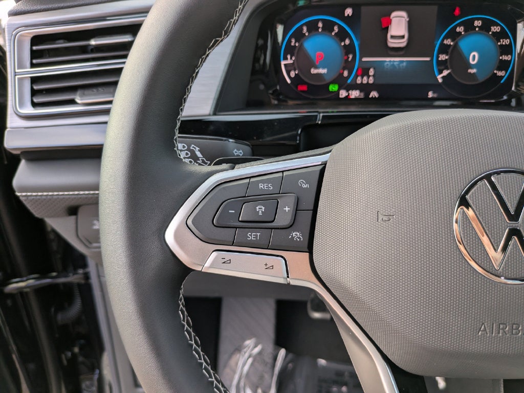 2026 Volkswagen Atlas Cross Sport SE w/Technology