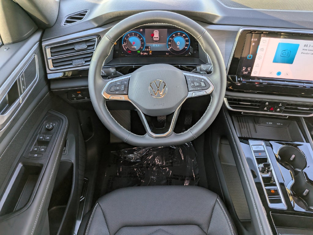 2026 Volkswagen Atlas Cross Sport SE w/Technology