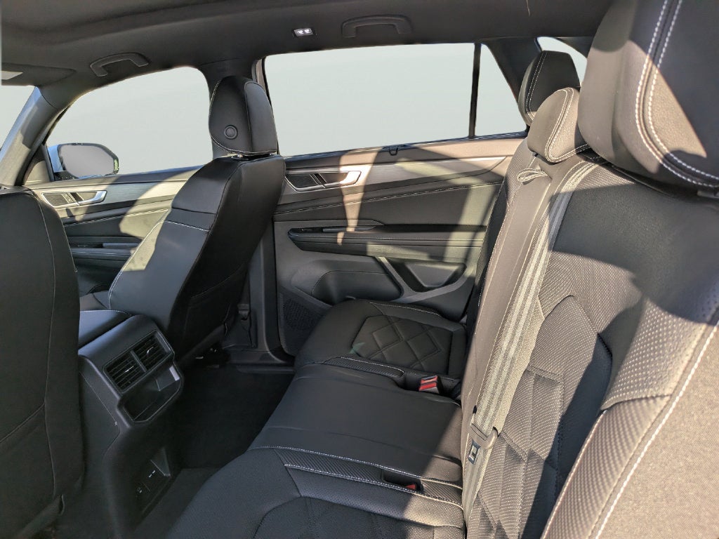 2026 Volkswagen Atlas Cross Sport SE w/Technology