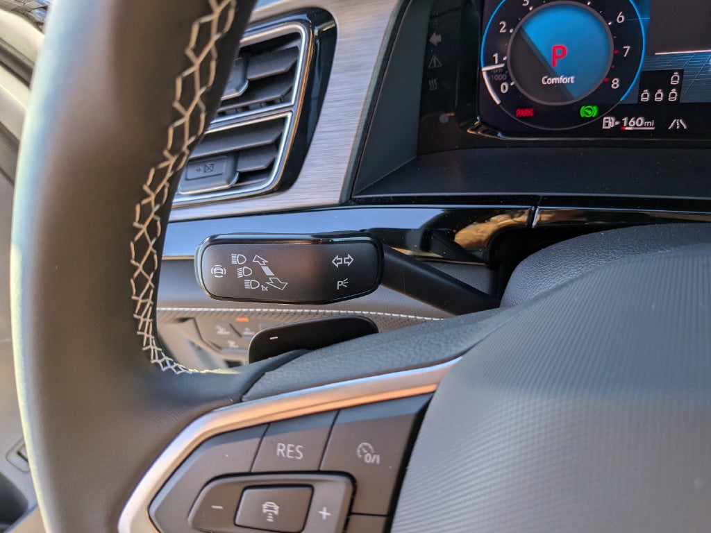 2026 Volkswagen Atlas Cross Sport SE w/Technology