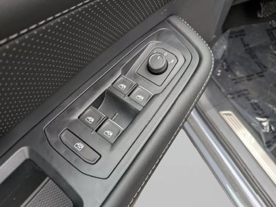 2026 Volkswagen Atlas Cross Sport SE w/Technology