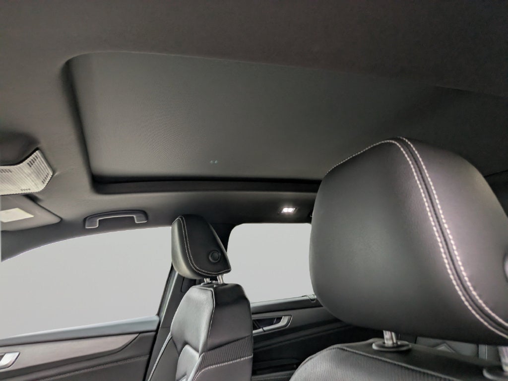2026 Volkswagen Atlas Cross Sport SE w/Technology
