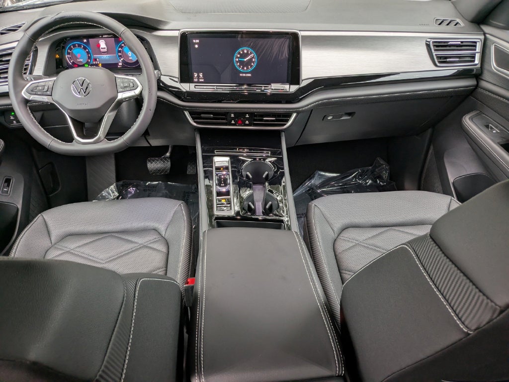 2026 Volkswagen Atlas Cross Sport SE w/Technology