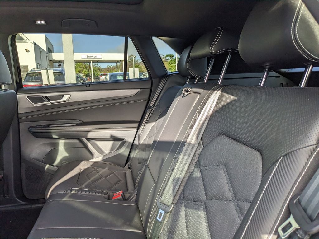 2026 Volkswagen Atlas Cross Sport 2.0T SE w/Technology