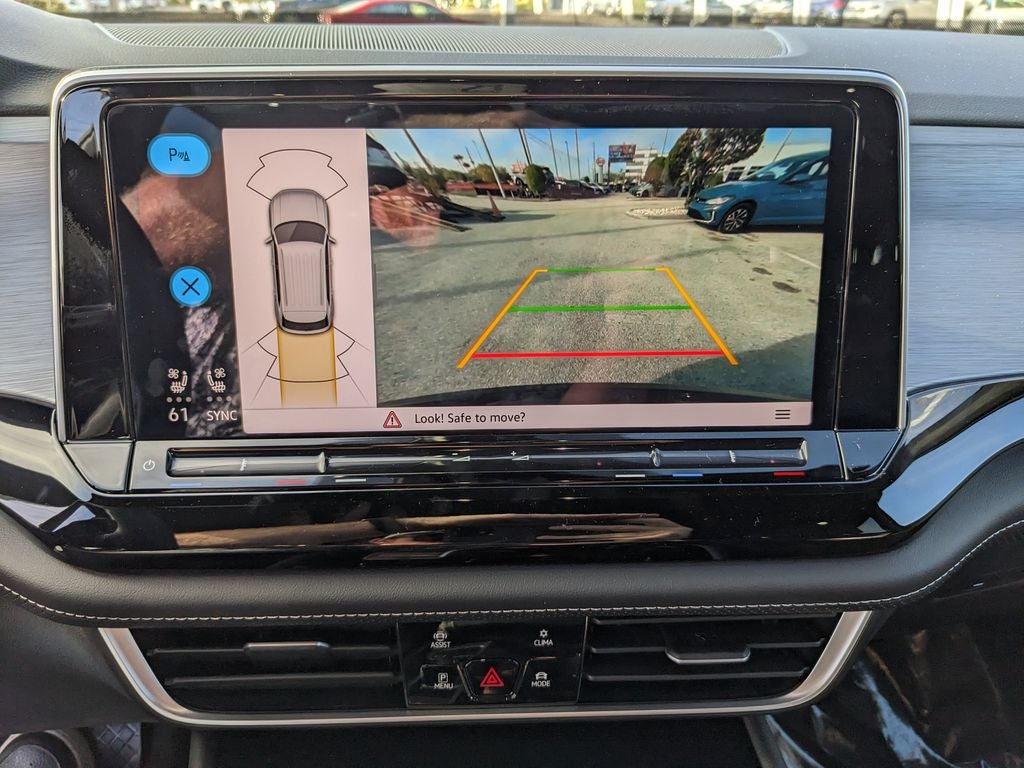 2026 Volkswagen Atlas Cross Sport 2.0T SE w/Technology