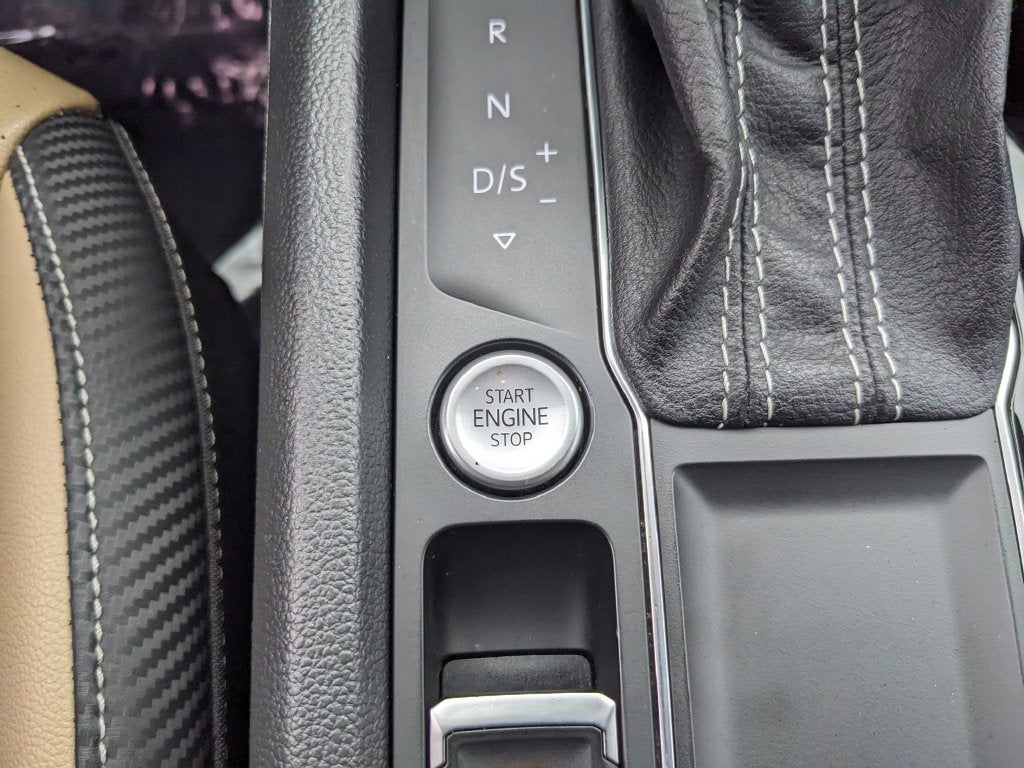 2023 Volkswagen Atlas Cross Sport 3.6L V6 SE w/Technology