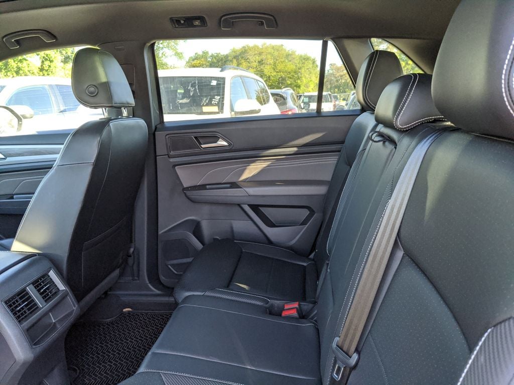 2022 Volkswagen Atlas Cross Sport 3.6L V6 SE w/Technology