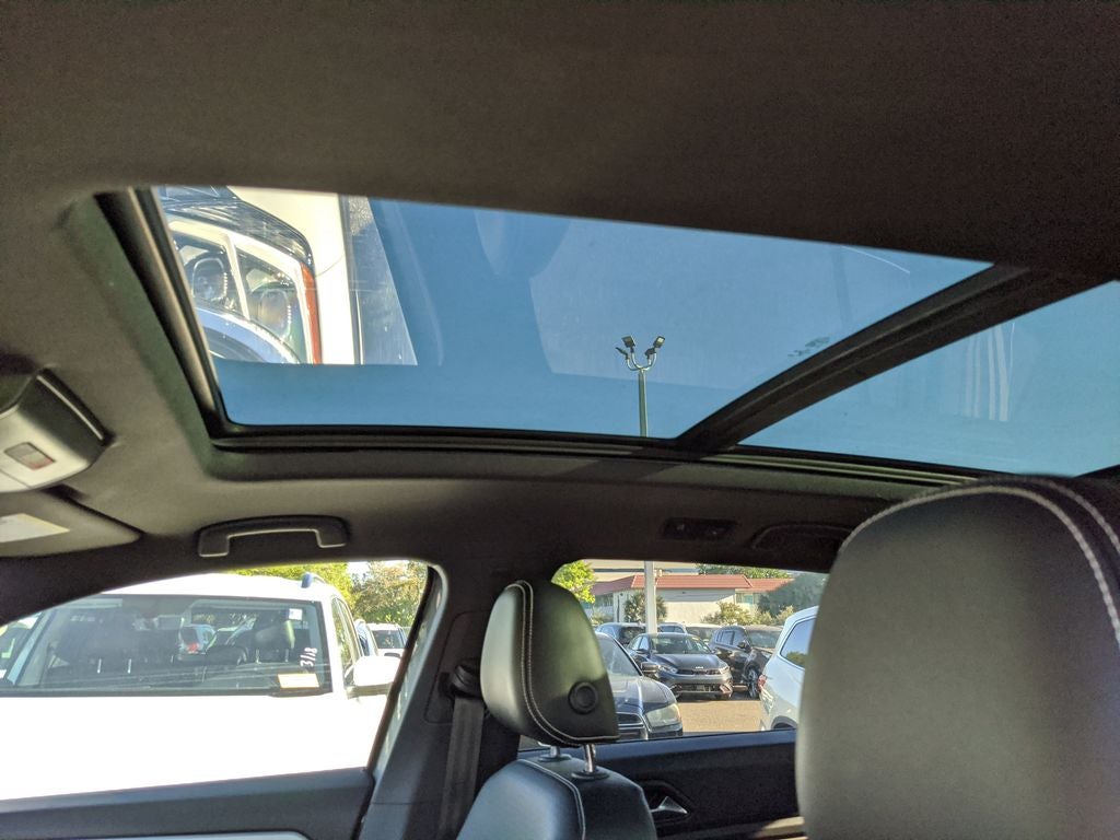 2022 Volkswagen Atlas Cross Sport 3.6L V6 SE w/Technology