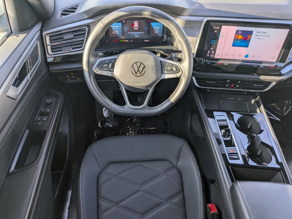 2024 Volkswagen Atlas Cross Sport 2.0T SE w/Technology