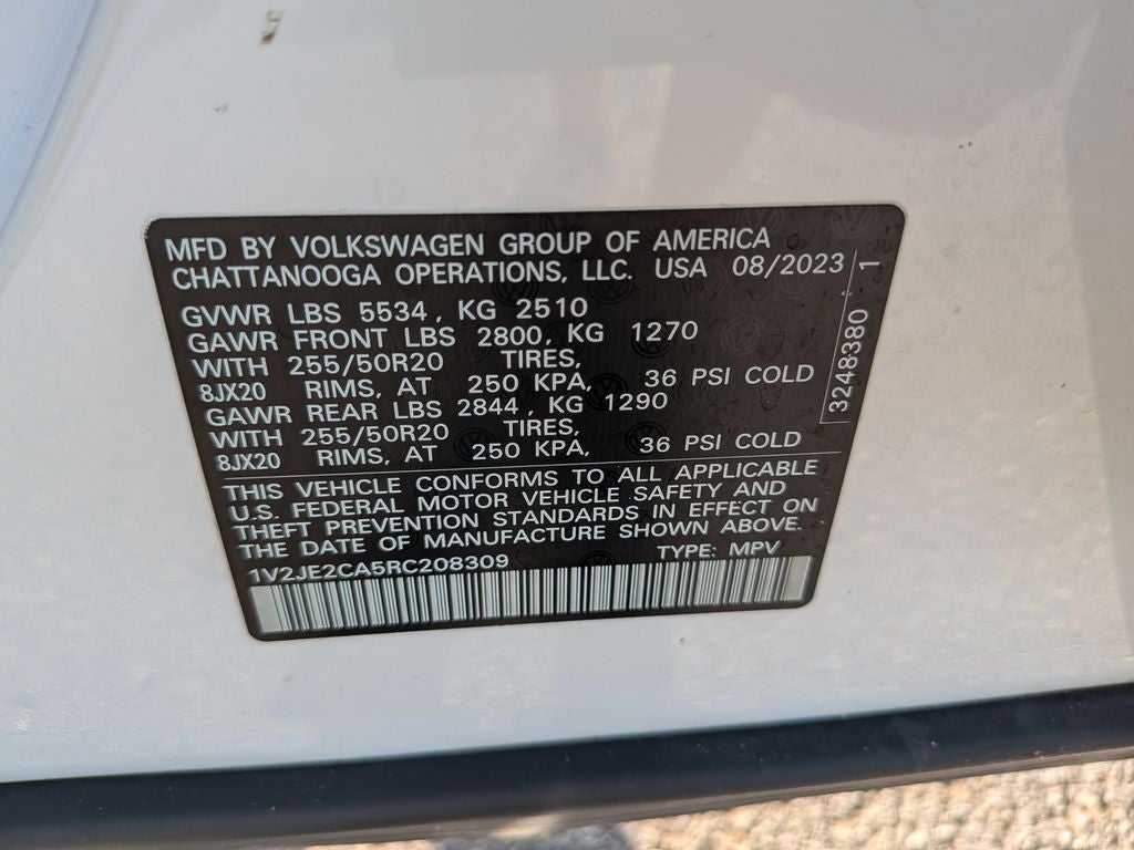 2024 Volkswagen Atlas Cross Sport 2.0T SE w/Technology