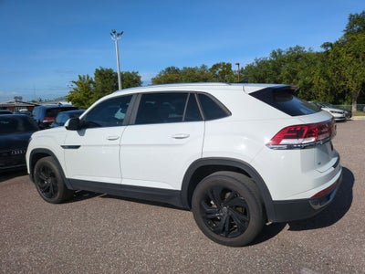2024 Volkswagen Atlas Cross Sport 2.0T SE w/Technology