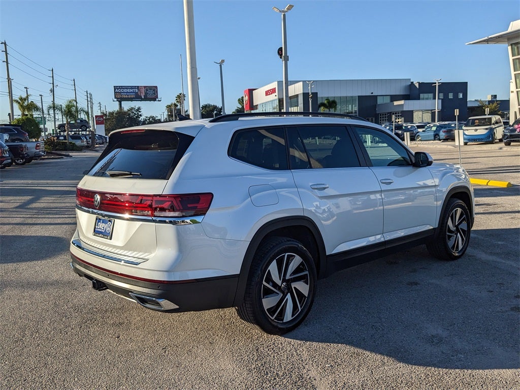 2026 Volkswagen Atlas 2.0T SE w/Technology
