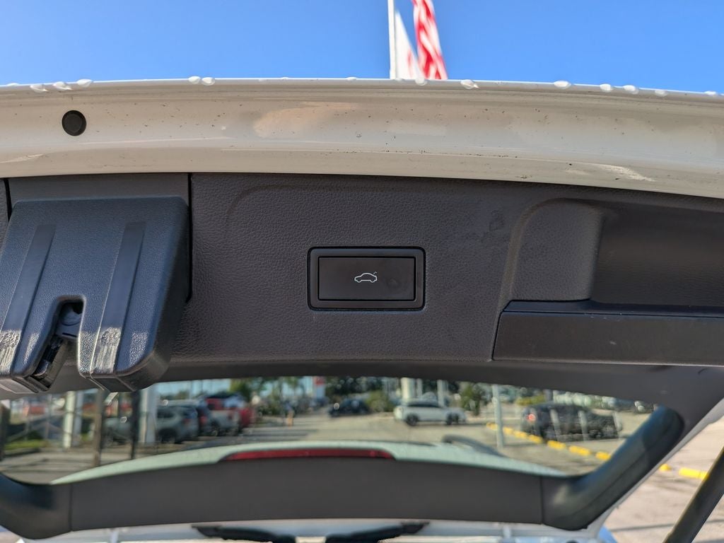 2023 Volkswagen Atlas 2.0T SE w/Technology