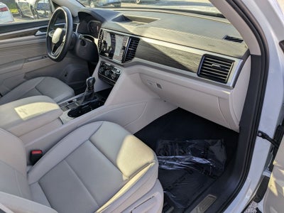 2023 Volkswagen Atlas 2.0T SE w/Technology