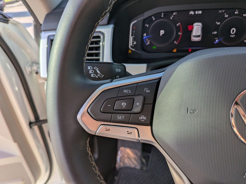 2023 Volkswagen Atlas 2.0T SE w/Technology
