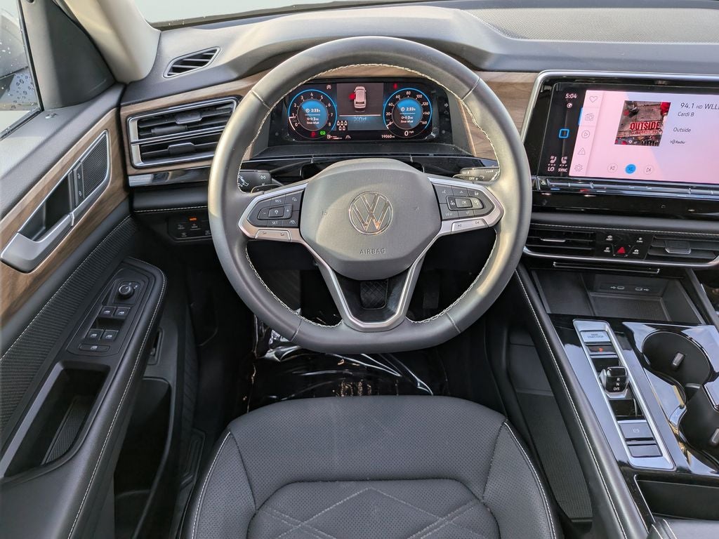 2024 Volkswagen Atlas 2.0T SE w/Technology