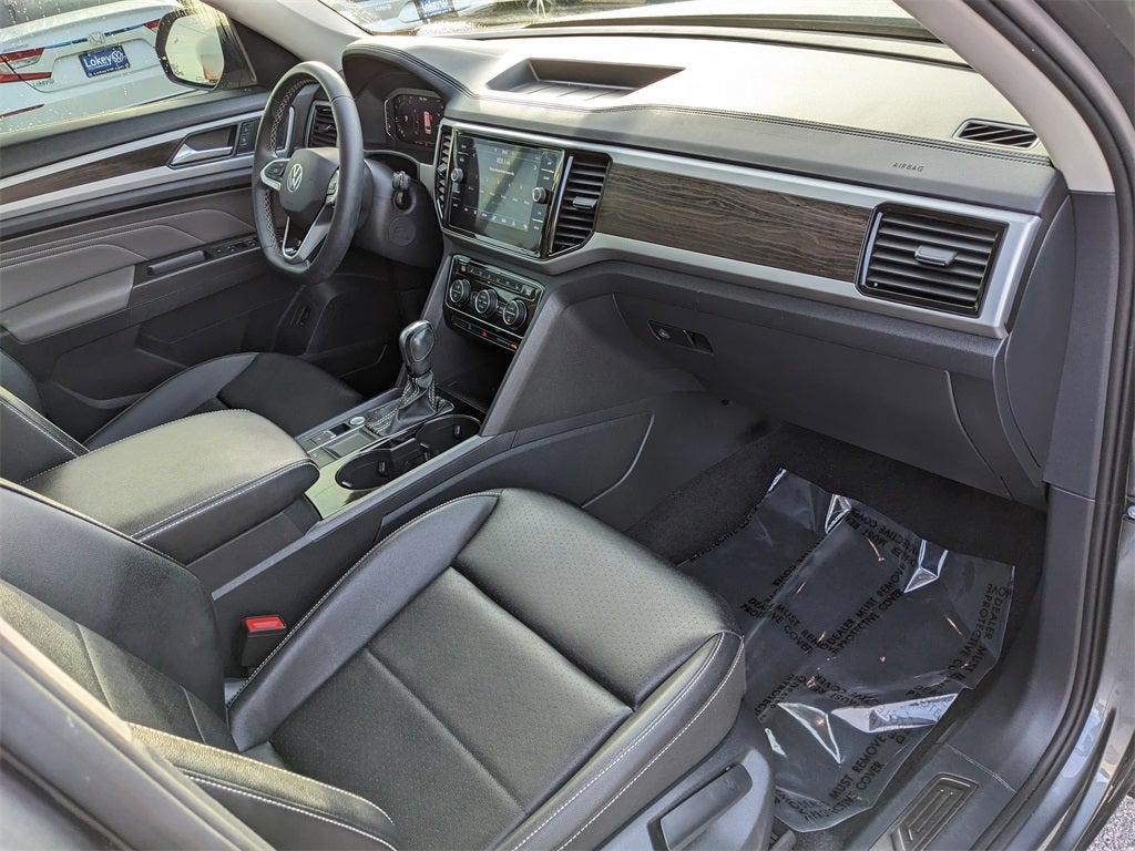 2023 Volkswagen Atlas 3.6L V6 SE w/Technology