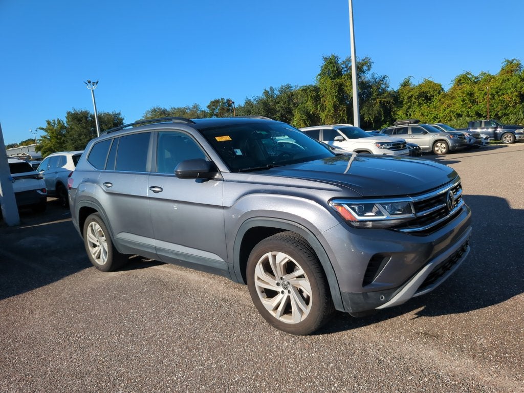 2022 Volkswagen Atlas 3.6L V6 SE w/Technology
