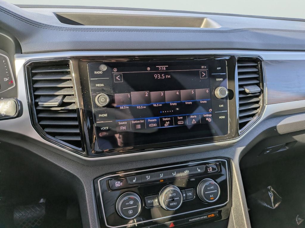 2023 Volkswagen Atlas 3.6L V6 SE w/Technology