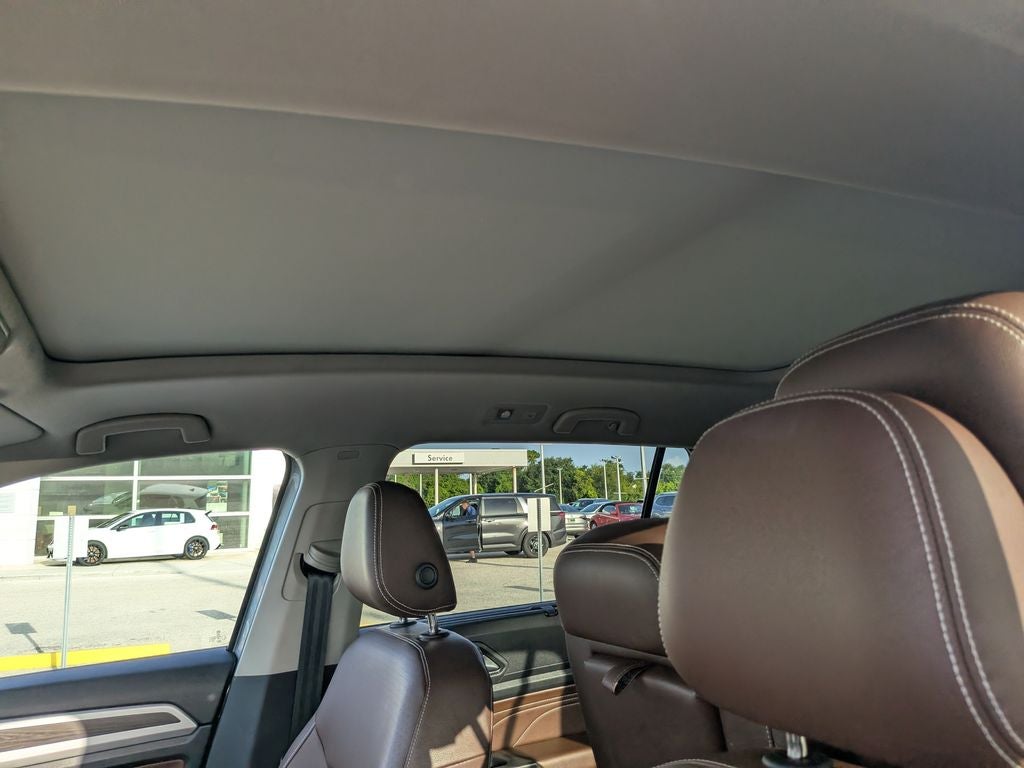 2023 Volkswagen Atlas 3.6L V6 SE w/Technology