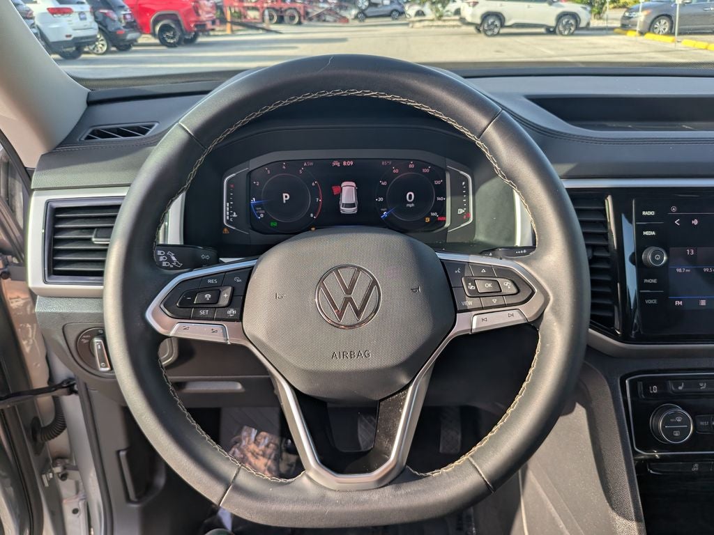 2023 Volkswagen Atlas 3.6L V6 SE w/Technology