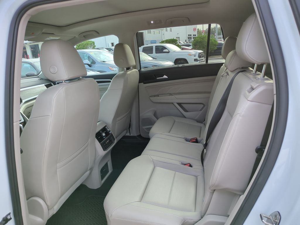 2023 Volkswagen Atlas 3.6L V6 SE w/Technology