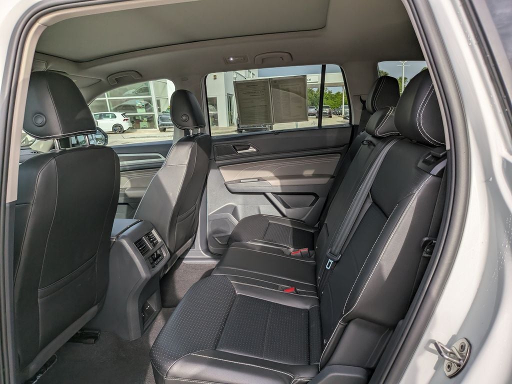 2023 Volkswagen Atlas 3.6L V6 SE w/Technology