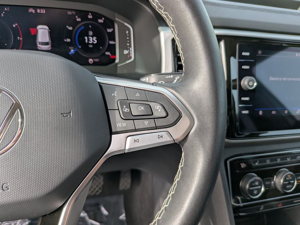 2023 Volkswagen Atlas 3.6L V6 SE w/Technology