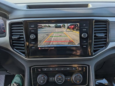 2023 Volkswagen Atlas 3.6L V6 SE w/Technology