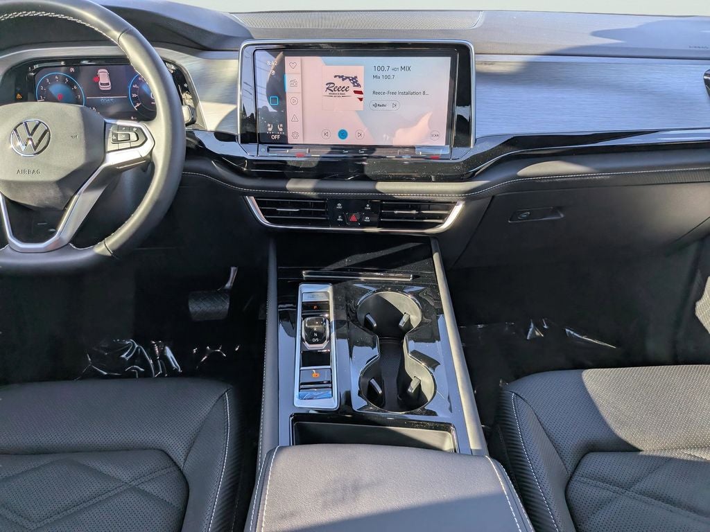 2026 Volkswagen Atlas Cross Sport 2.0T SE w/Technology