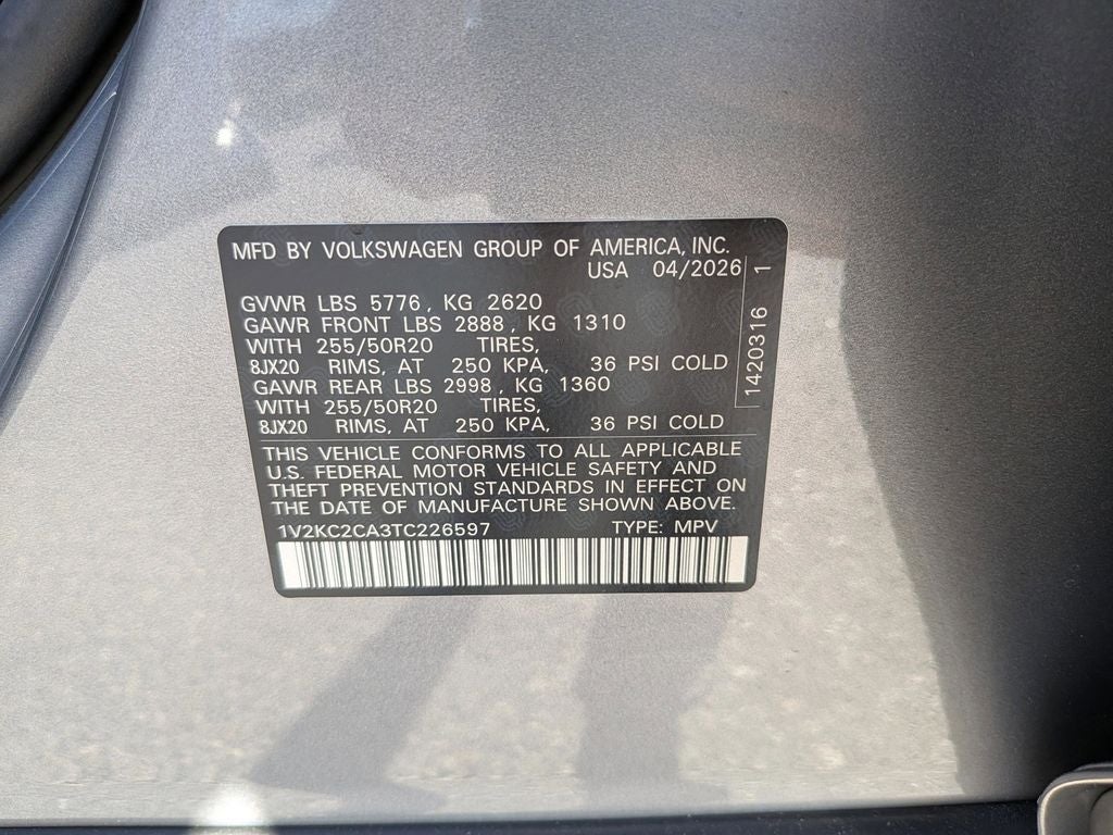 2026 Volkswagen Atlas Cross Sport 2.0T SE w/Technology