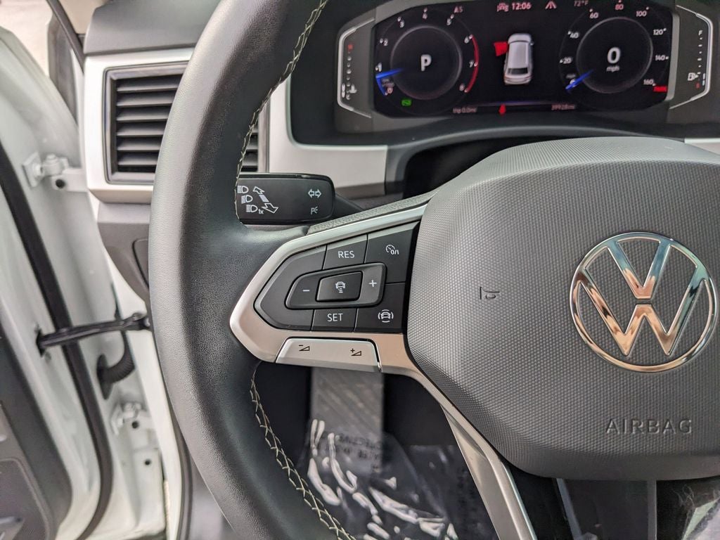 2023 Volkswagen Atlas 3.6L V6 SE w/Technology