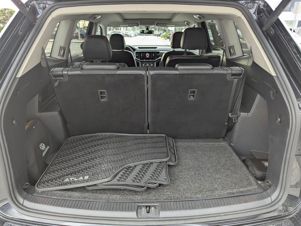 2023 Volkswagen Atlas 3.6L V6 SE w/Technology