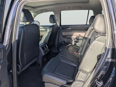 2022 Volkswagen Atlas 3.6L V6 SE w/Technology