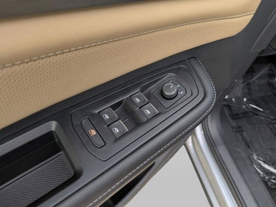 2025 Volkswagen Atlas Cross Sport 2.0T SE