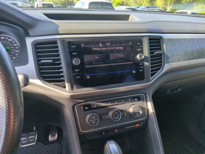 2021 Volkswagen Atlas Cross Sport 3.6L V6 SE w/Technology R-Line