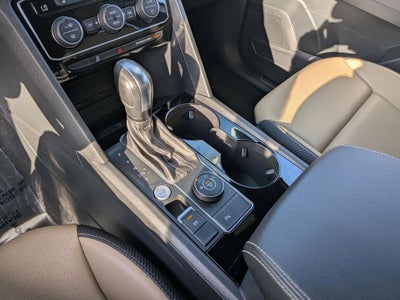 2022 Volkswagen Atlas Cross Sport 2.0T SEL R-Line