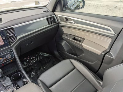 2023 Volkswagen Atlas Cross Sport 2.0T SEL R-Line