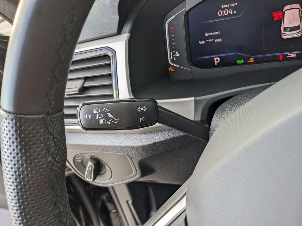 2023 Volkswagen Atlas Cross Sport 2.0T SEL R-Line