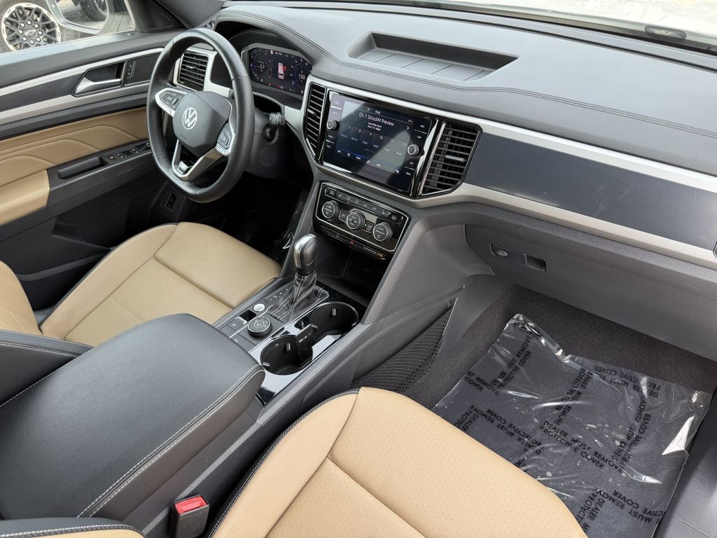 2023 Volkswagen Atlas Cross Sport 3.6L V6 SEL R-Line