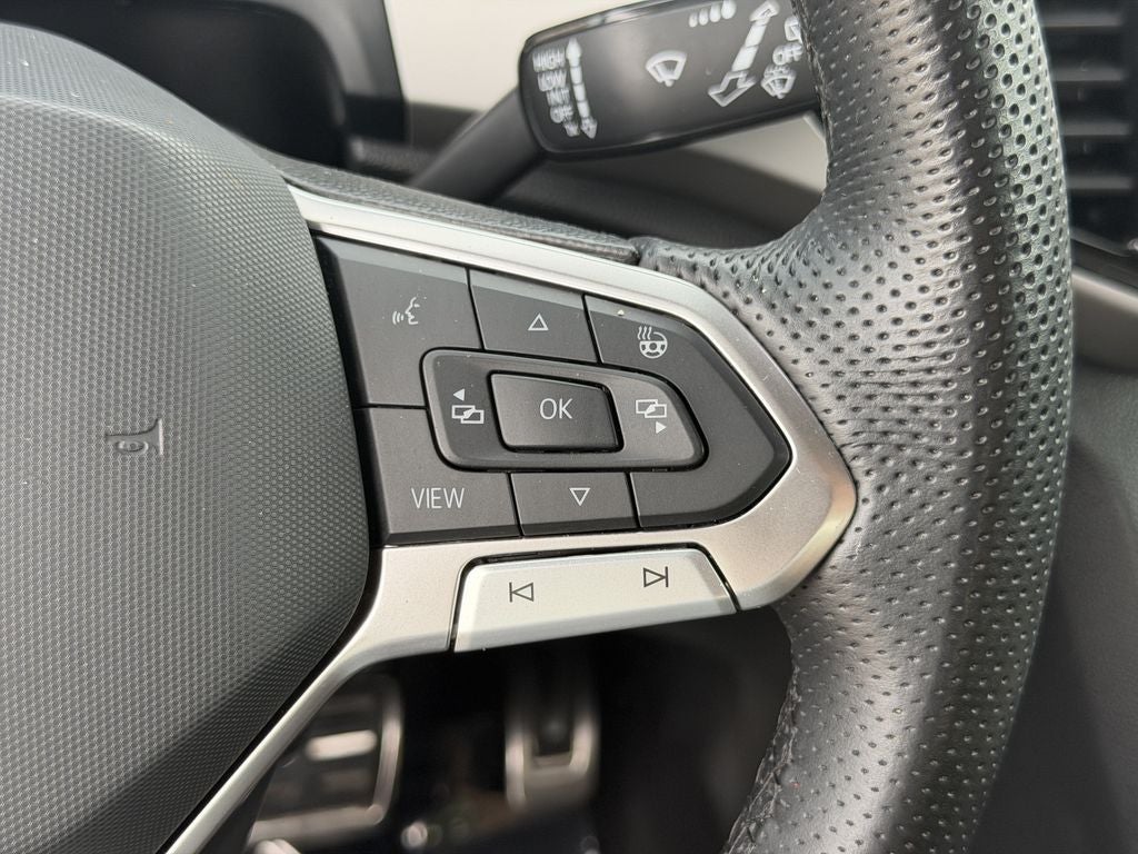 2023 Volkswagen Atlas Cross Sport 3.6L V6 SEL R-Line