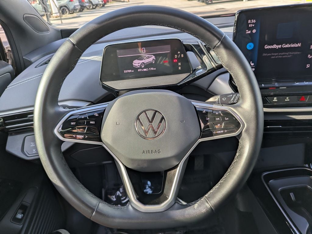 2023 Volkswagen ID.4 Pro