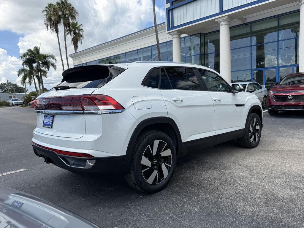 2026 Volkswagen Atlas Cross Sport 2.0T SE w/Technology