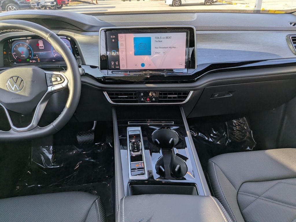2026 Volkswagen Atlas Cross Sport SE w/Technology