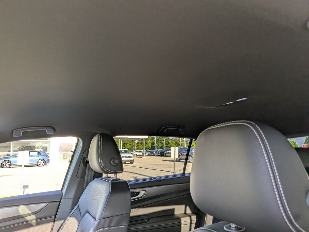 2026 Volkswagen Atlas Cross Sport SE w/Technology