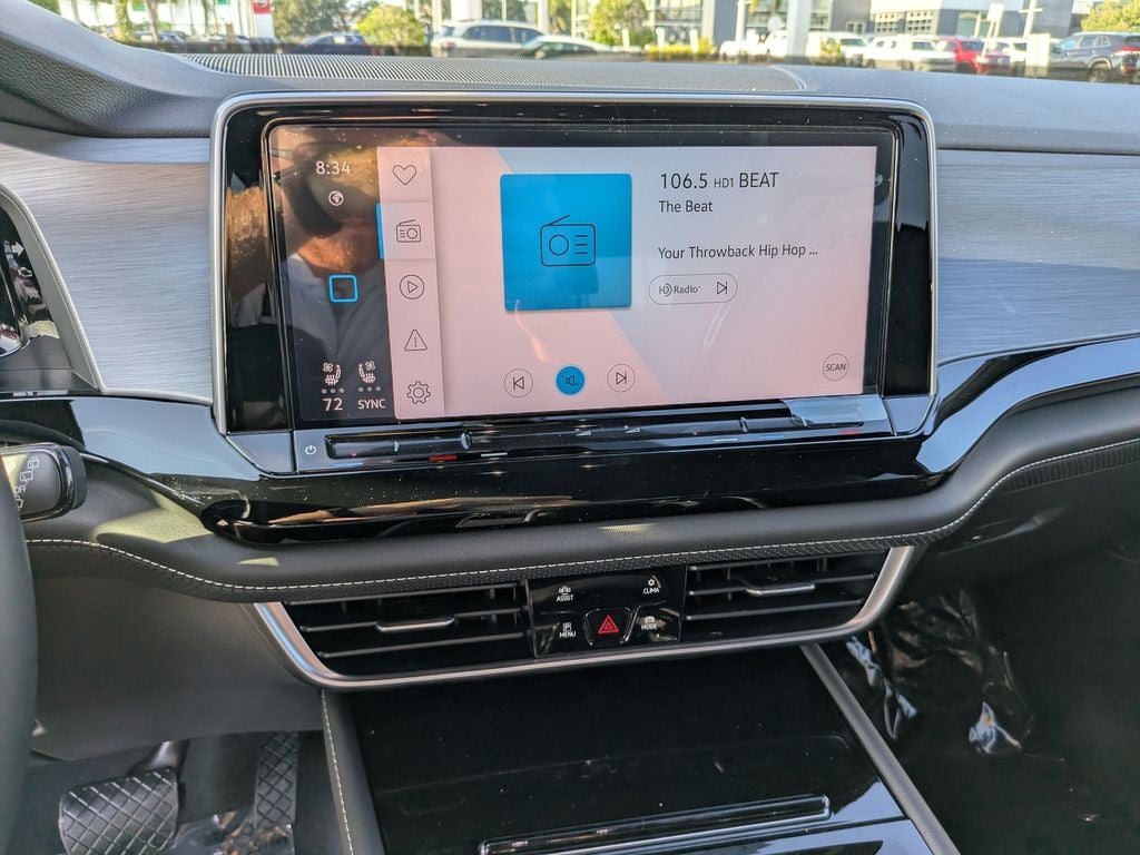 2026 Volkswagen Atlas Cross Sport SE w/Technology