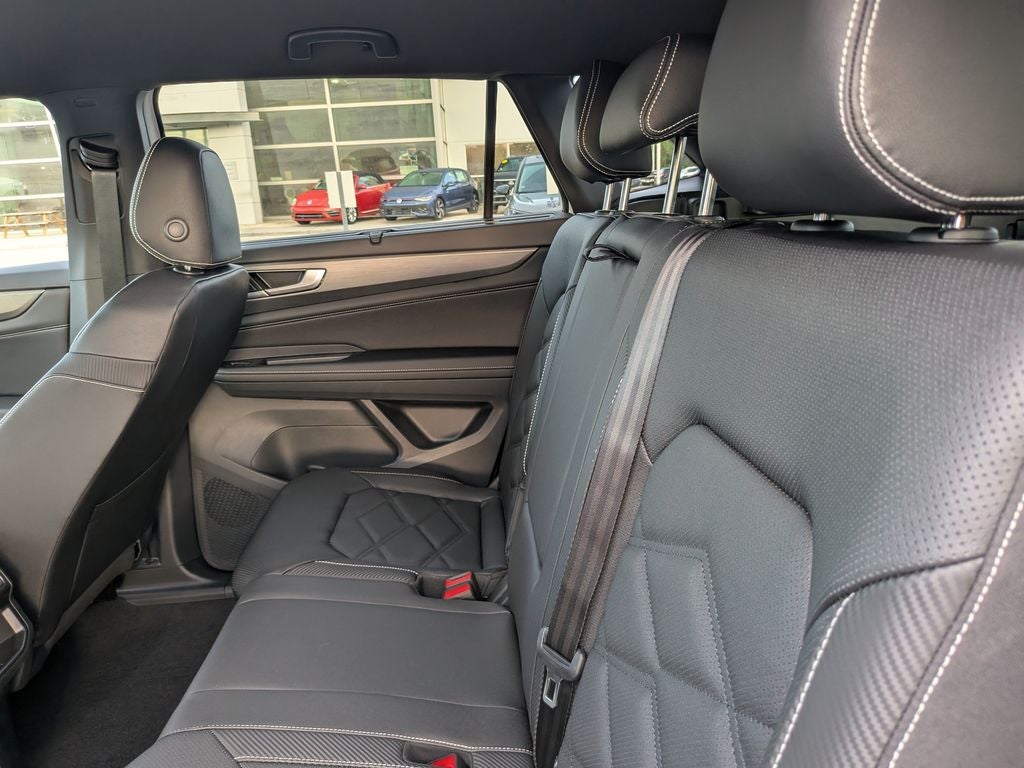 2026 Volkswagen Atlas Cross Sport SE w/Technology