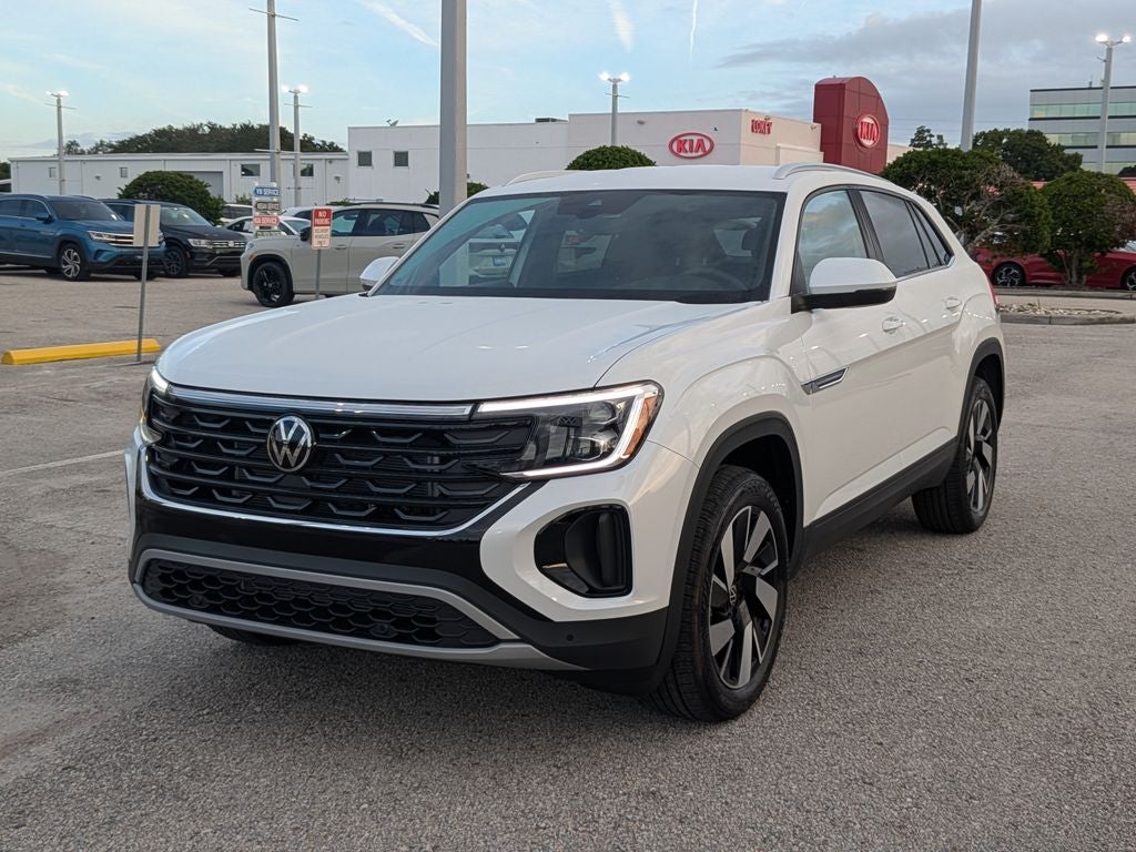 2026 Volkswagen Atlas Cross Sport SE w/Technology