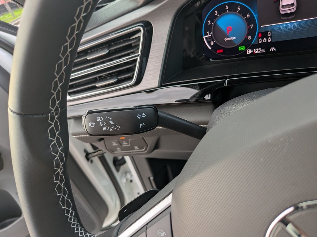 2026 Volkswagen Atlas Cross Sport SE w/Technology