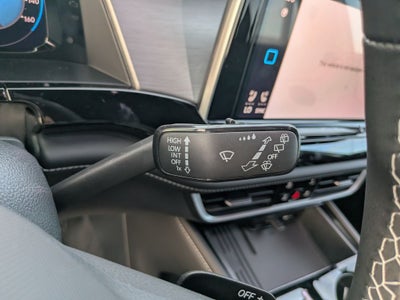 2026 Volkswagen Atlas Cross Sport SE w/Technology